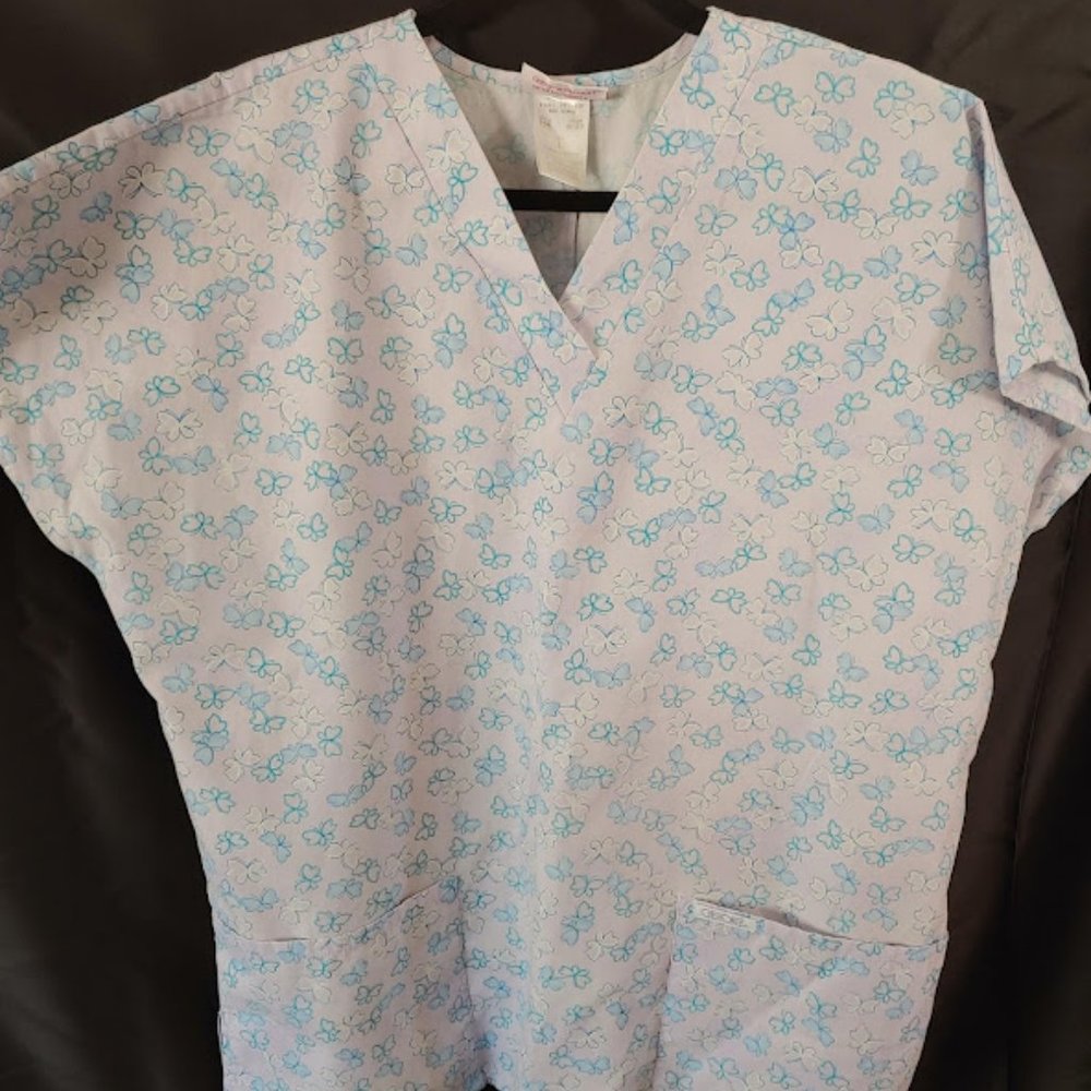 2/$10 Cherokee Scrub Top—Butterflies